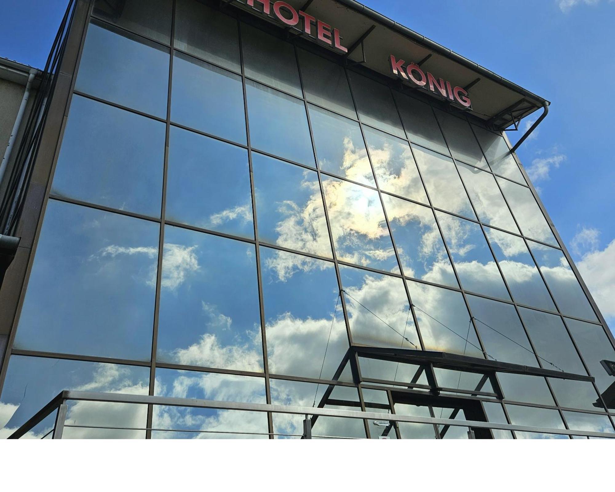 Koenig Hotel Nagykanizsa Exterior foto